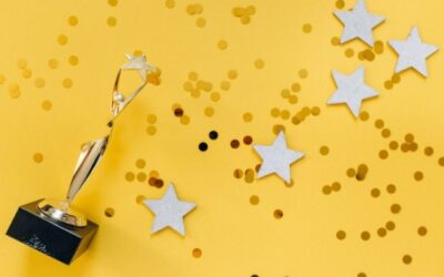 best display ad examples - trophy with glitter and confetti
