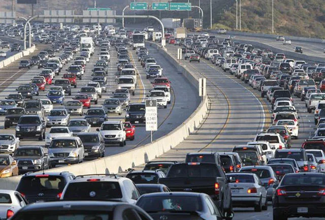 Commercial intent keywords Los Angeles freeway gridlock