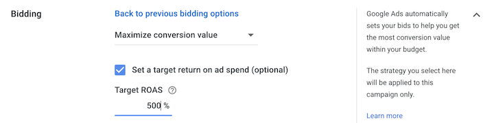 estratégia de lances de valor de conversão máximo vs roas desejado em anúncios do google