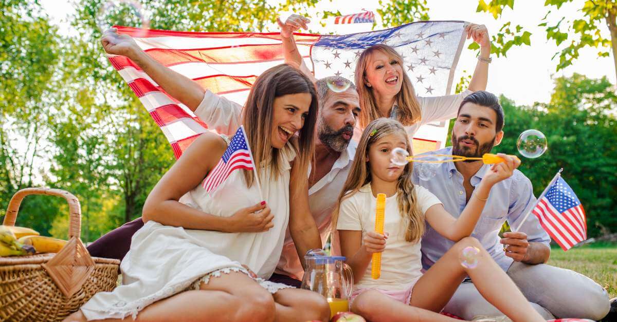 39 Free & Creative July Marketing Ideas (With Examples!)
