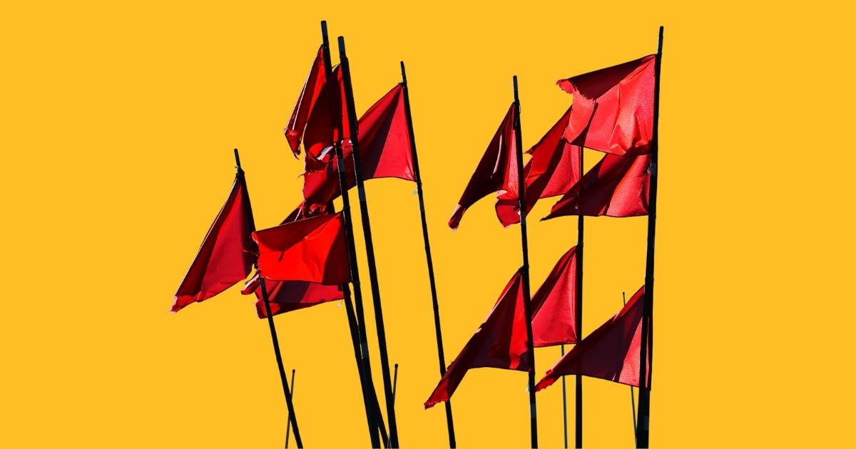 14 Red Flags That Make Your Writing Sound Like AI (+How to Fix It) | WordStream